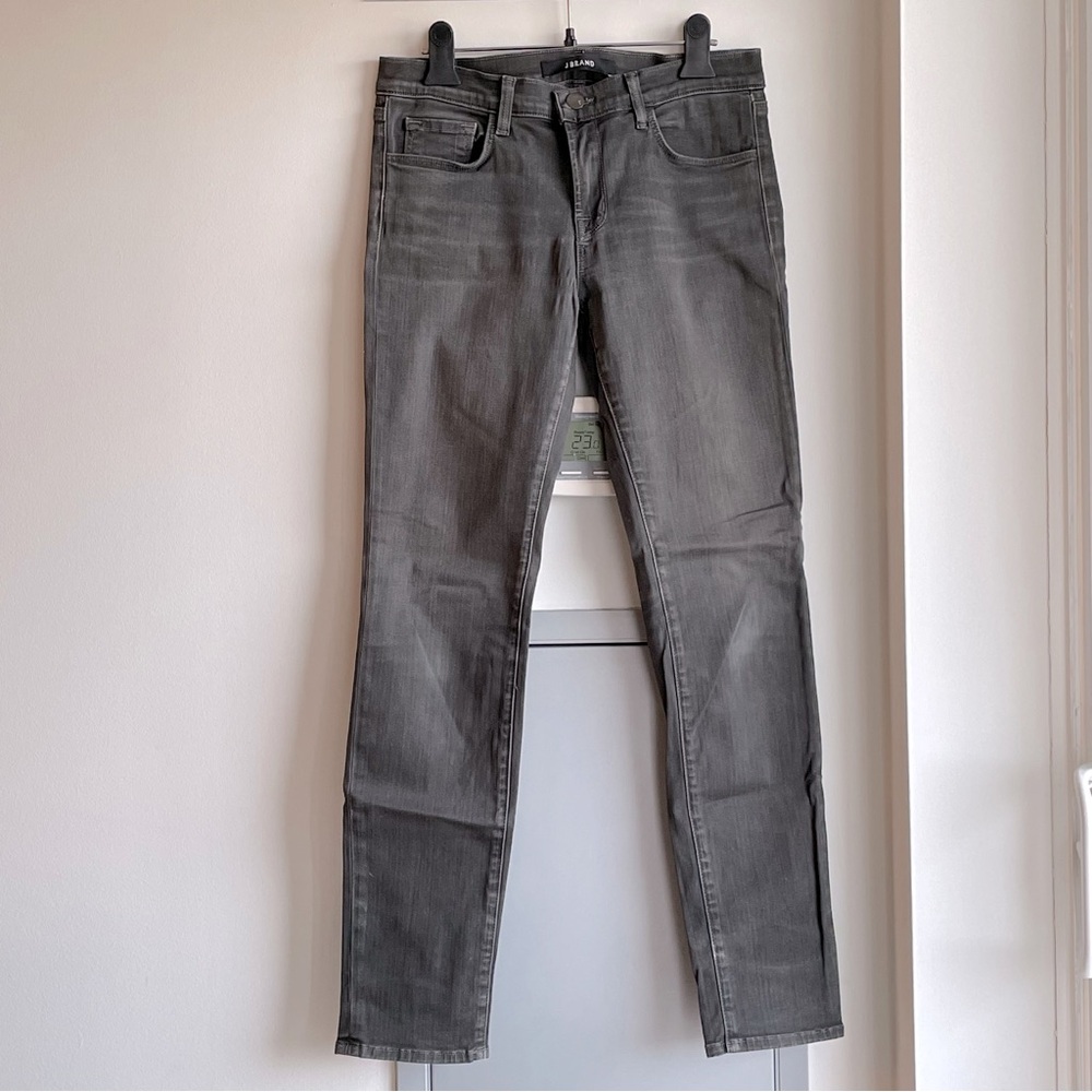 J BRAND Dare Charcoal Women's Skinny Leg Jeans